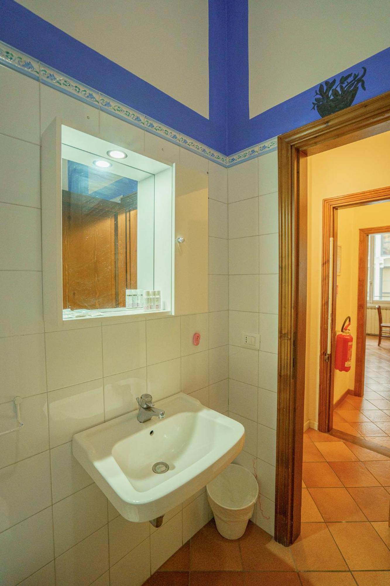 Tranquil Suite Near Museums And Train Station Firenze Bagian luar foto