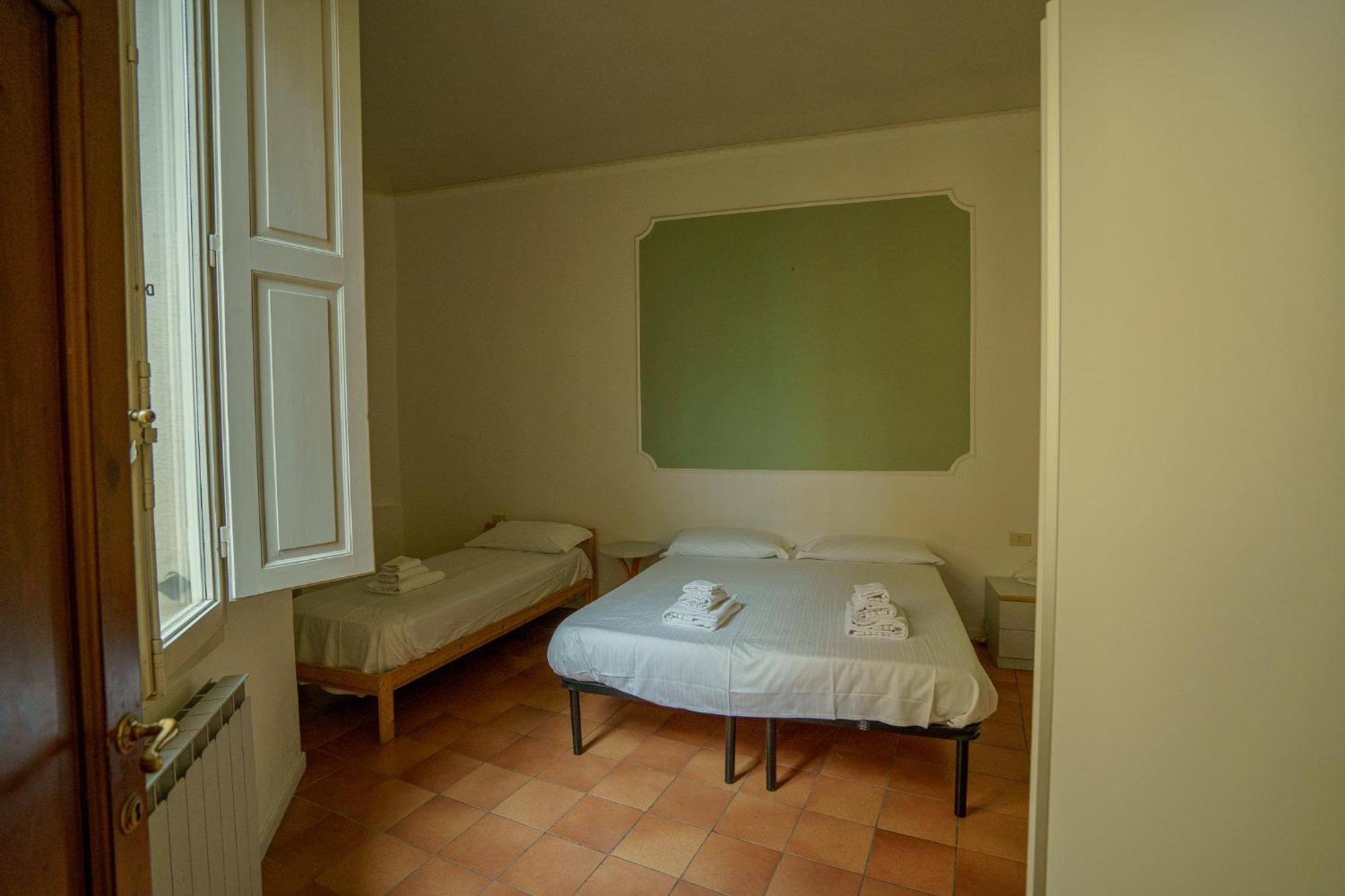Tranquil Suite Near Museums And Train Station Firenze Bagian luar foto