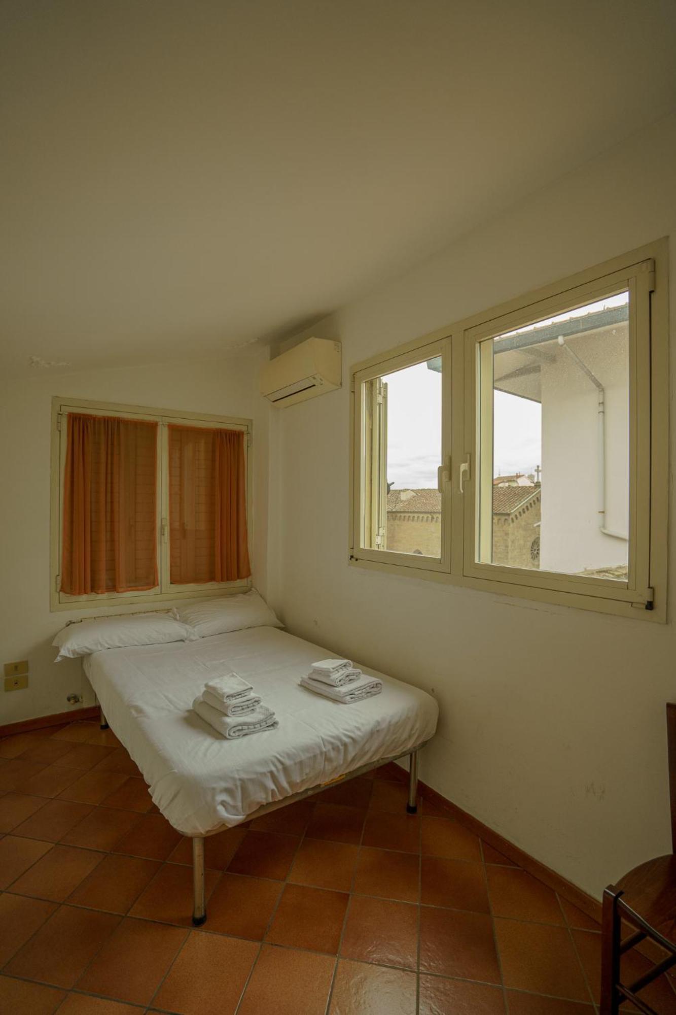 Tranquil Suite Near Museums And Train Station Firenze Bagian luar foto